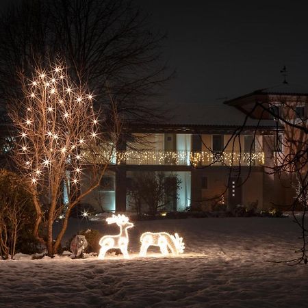 Residence Regina Dei Prati Мазон-Виченто Экстерьер фото