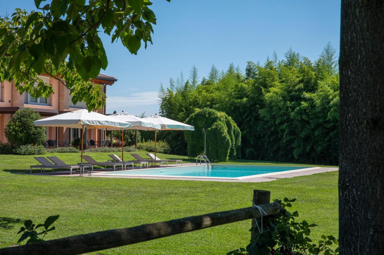 Residence Regina Dei Prati Мазон-Виченто Экстерьер фото